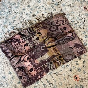 Aritzia blanket scarf